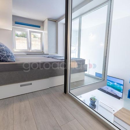 Modern Duplex Studio Tommy Makarska Buitenkant foto