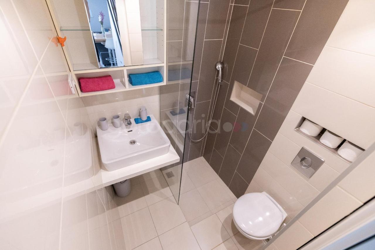Modern Duplex Studio Tommy Makarska Buitenkant foto