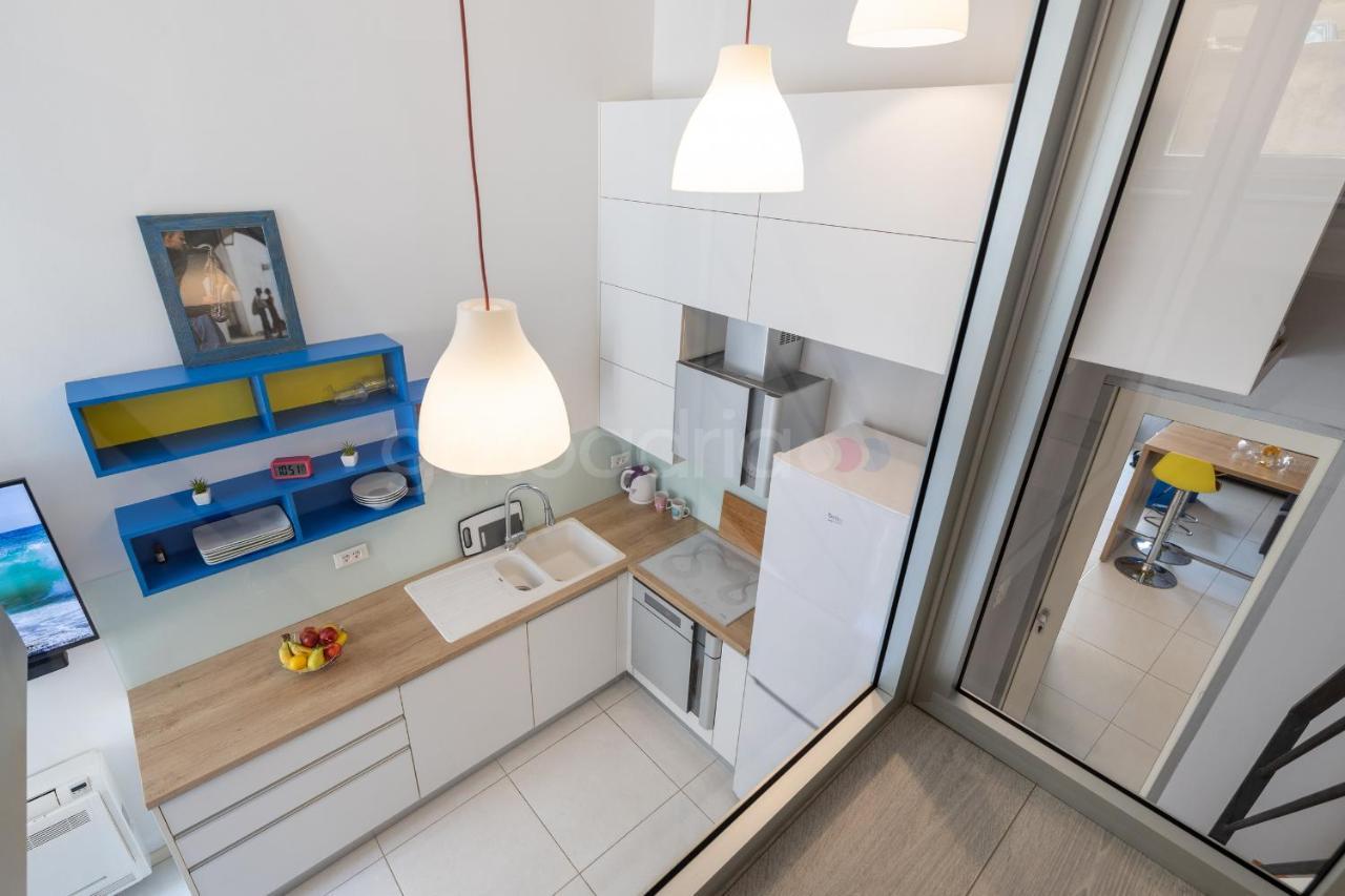 Modern Duplex Studio Tommy Makarska Buitenkant foto