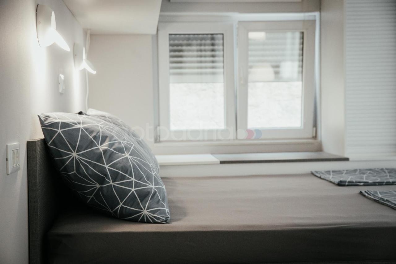 Modern Duplex Studio Tommy Makarska Buitenkant foto